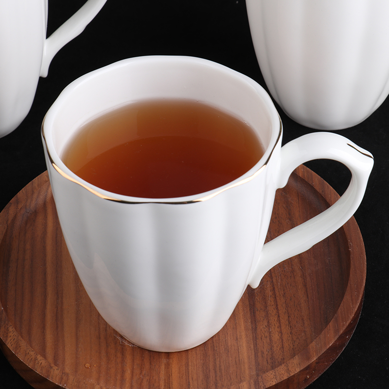 錦鳯锦凤骨瓷咖啡杯碟景德镇欧式简约咖啡套具矮 咖啡杯一杯一碟1勺 金边南瓜杯单只