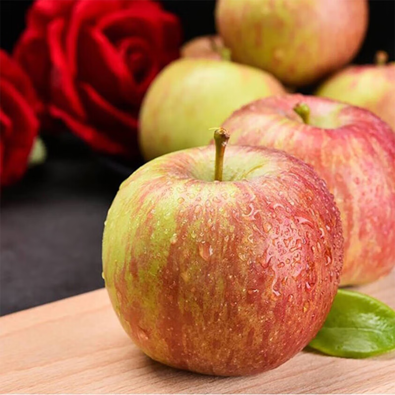 牛顿小苹果南非进口富士迷你小苹果脆甜多汁新鲜红嘎啦丑苹果当季孕妇