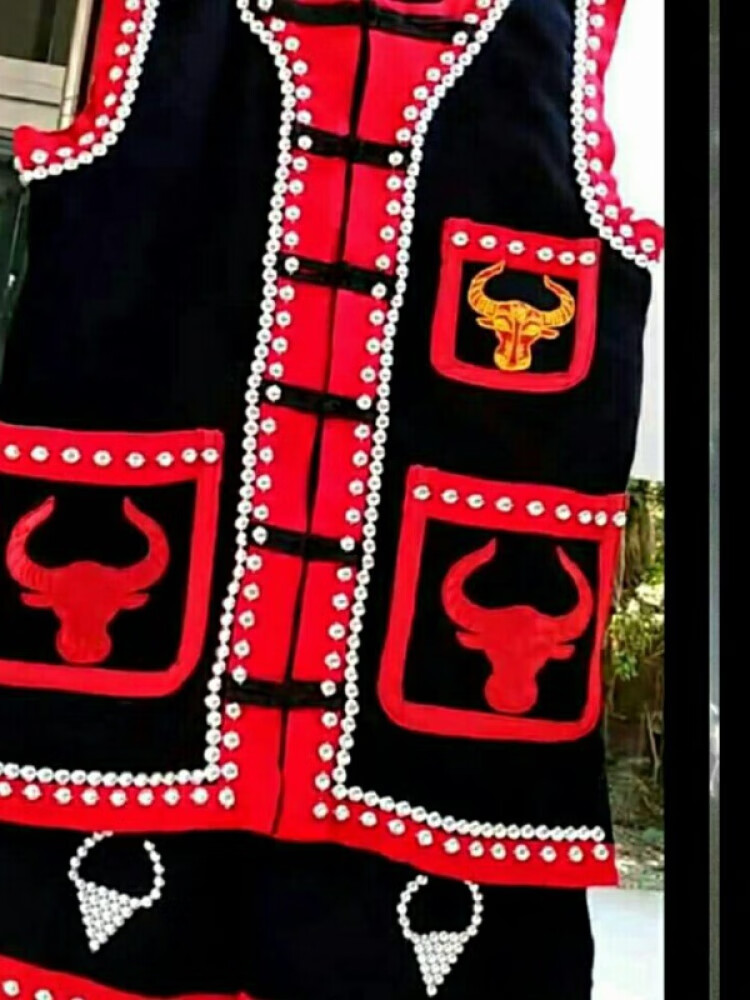 今薇紫2井新款佤族男装云南临沧佤族服装舞蹈服饰演出服饰2021身高160