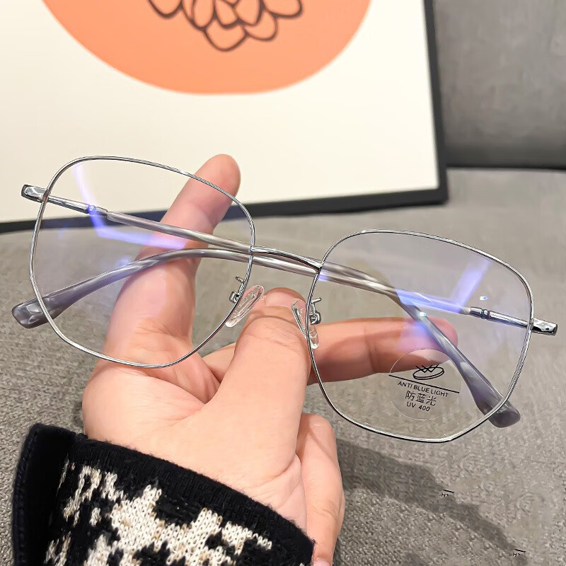 Erilles ۾ŮͬηС  161澵Ƭ 69Ԫ