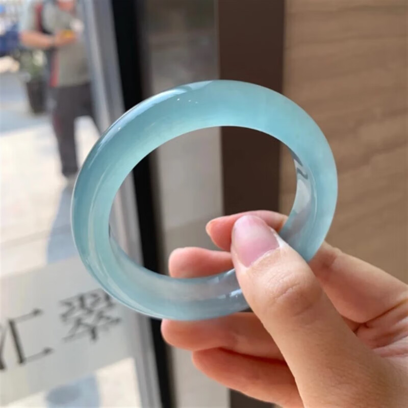 念夏蓝水冰种海蓝宝玉镯晴水底天青冻镯子天空蓝岫天空翡翠处理玉手镯