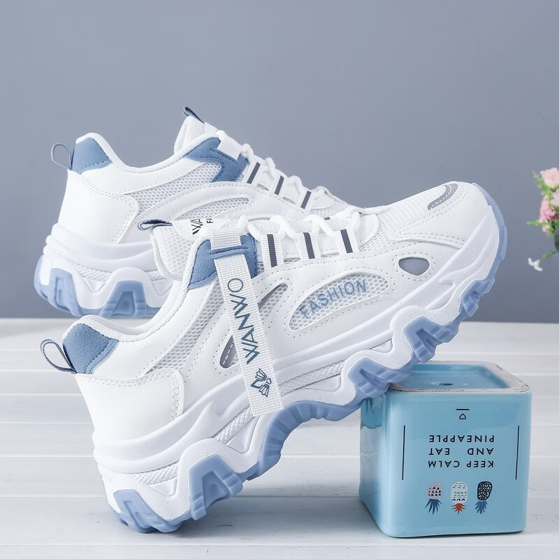 鴻星品尓克女鞋減震輕便網(wǎng)面跑步鞋初中學(xué)生中考體育考試專用運(yùn)動(dòng)鞋女款 q7811白藍(lán)網(wǎng)面款 36