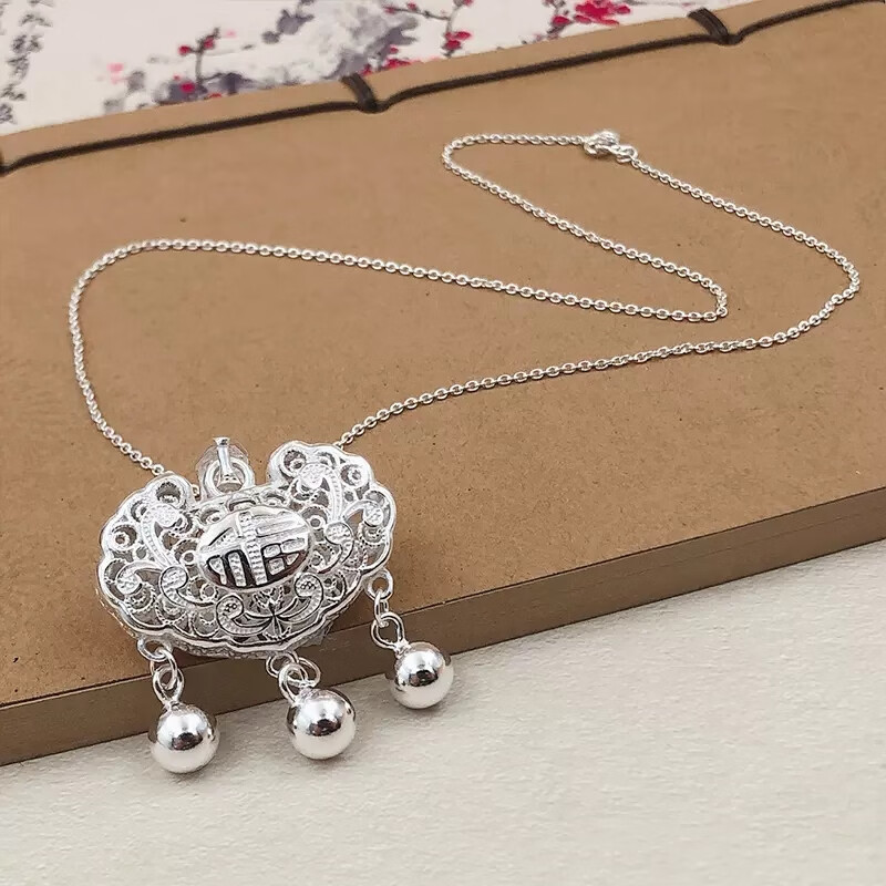 宝宝银饰历史价格是多少|宝宝银饰价格比较