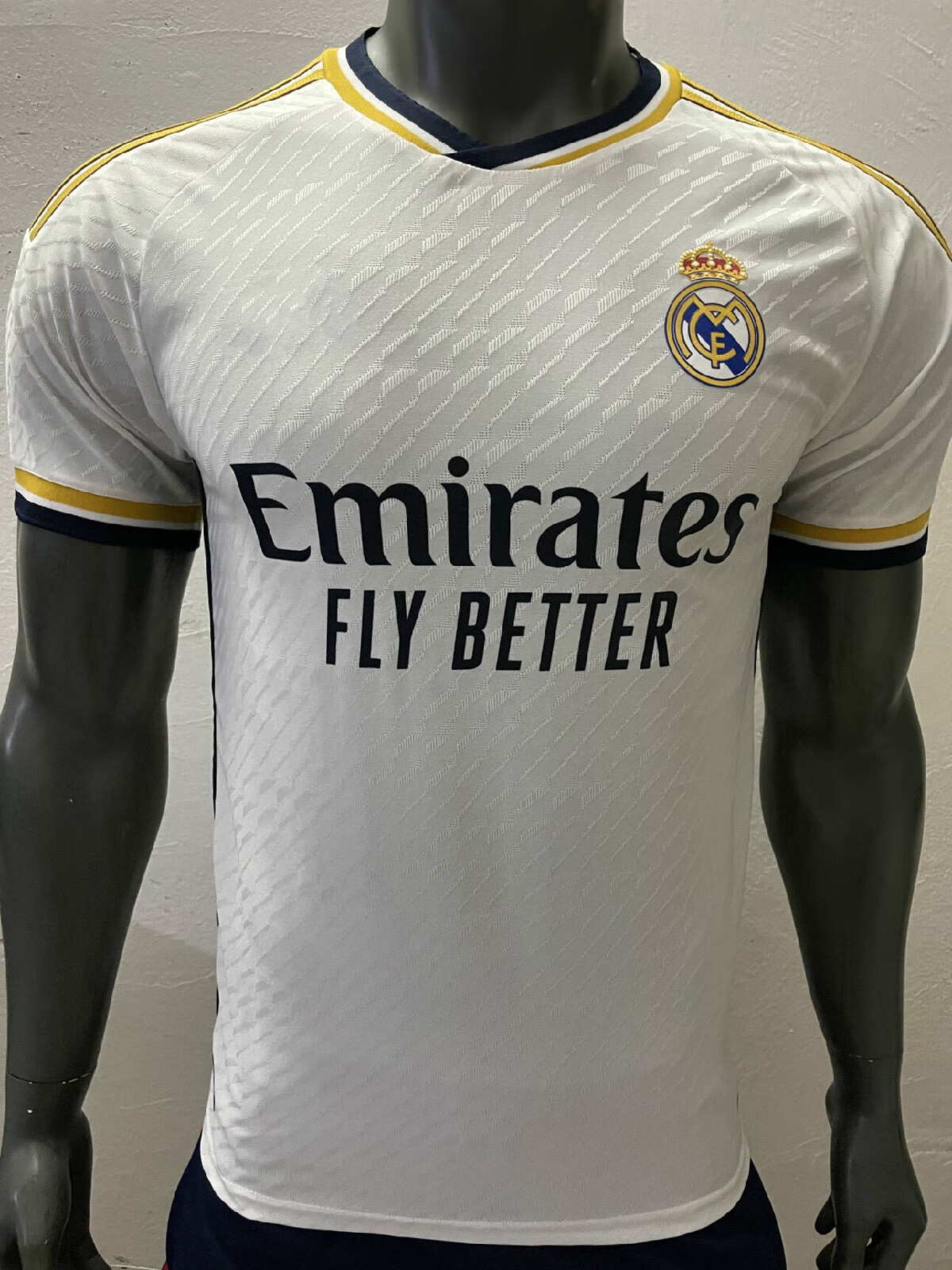 极演23-24新款皇马球衣主场球员版修身高弹足球服定制本泽马莫德里奇