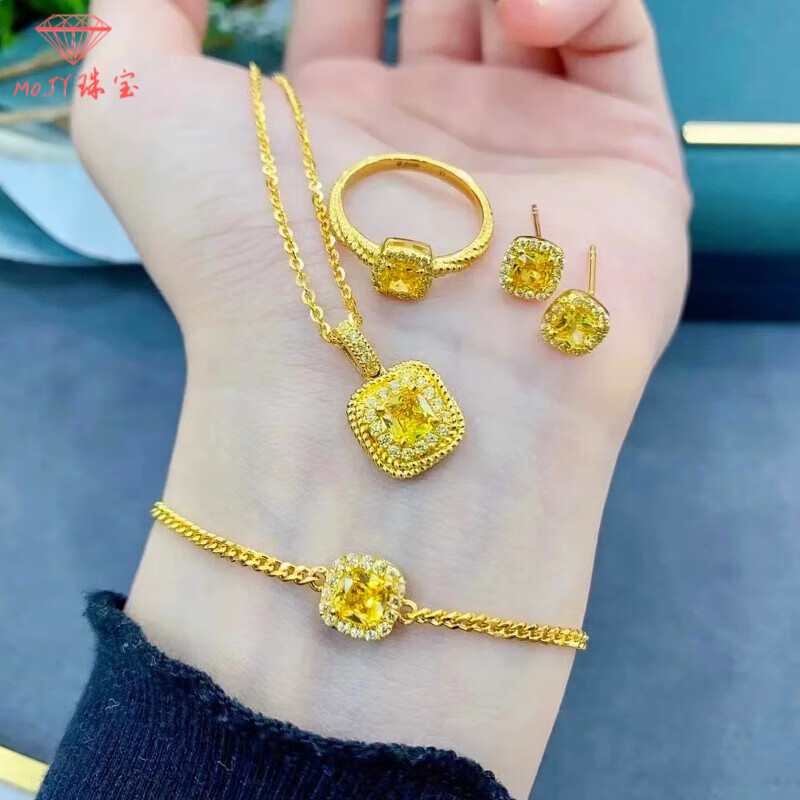 金戒指项链图片女款(金戒指款式大全图片女士)