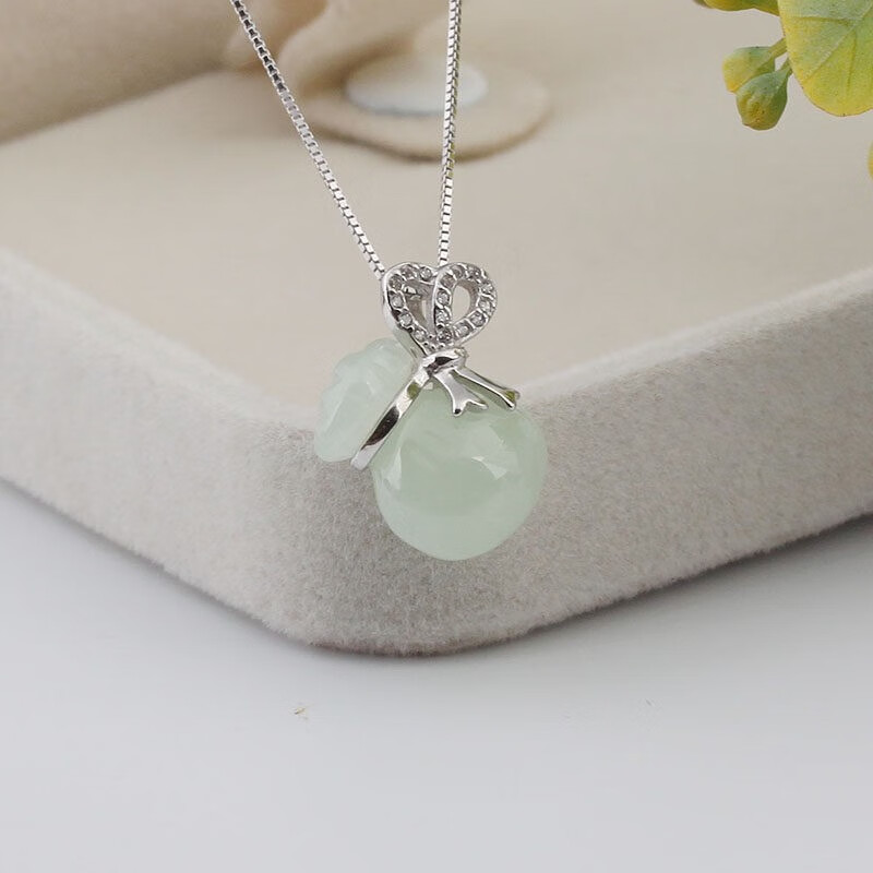 碧凤阁 翡翠鱼吊坠 男女925银镶嵌翠玉玉石年年有余玉坠挂件锁骨链