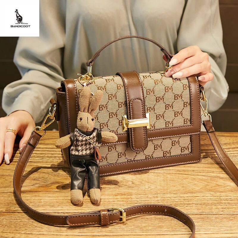 袋鼠(kangaroo)轻奢品牌真皮女包包新款时尚今年流行小方包单肩斜挎