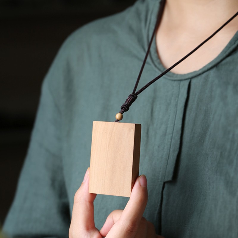 青鹊凰 天然印度迈索尔老山檀无事牌吊坠 男女情侣檀木牌黑肉老料檀香