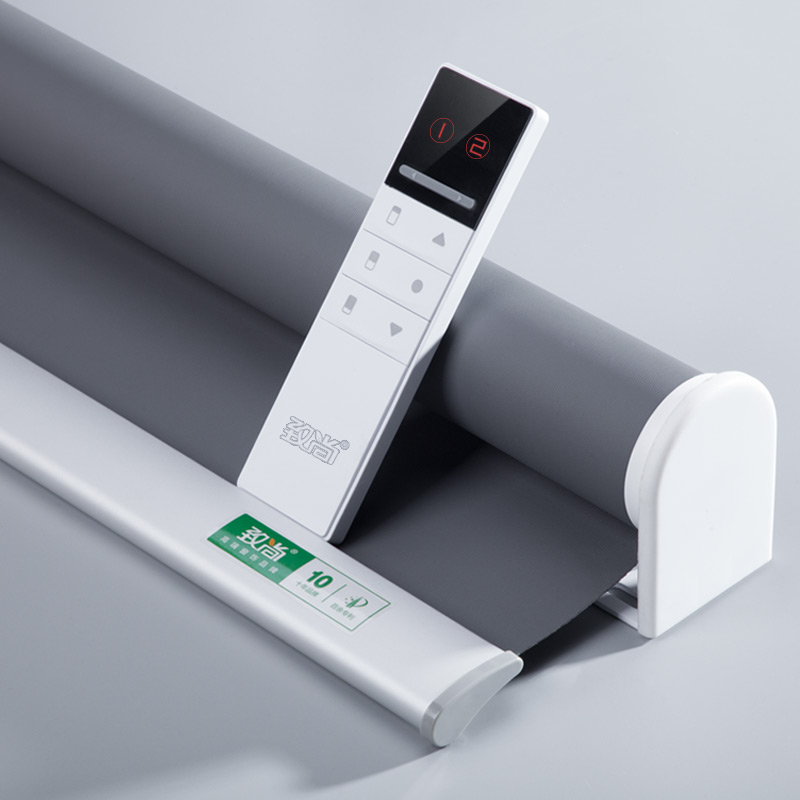 三,致尚智能电动窗帘网友对比评测