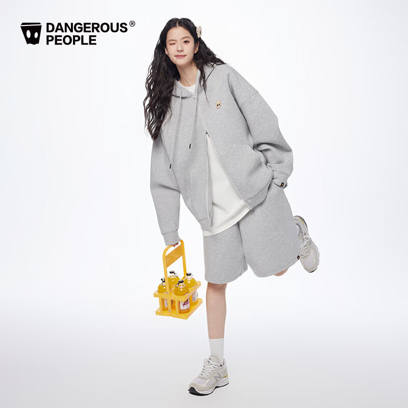 Dangerous people薛之谦dsp新年礼遇季空气层棉感休闲保暖潮宽松百搭开衫卫衣 浅灰色 M