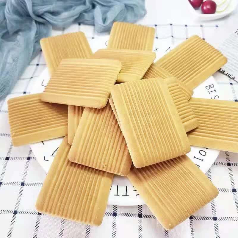 俄罗斯刺猬饼干 莫洛佐夫牌进口面包师曲奇奶香营养饼干380克零食 白皮牛奶味