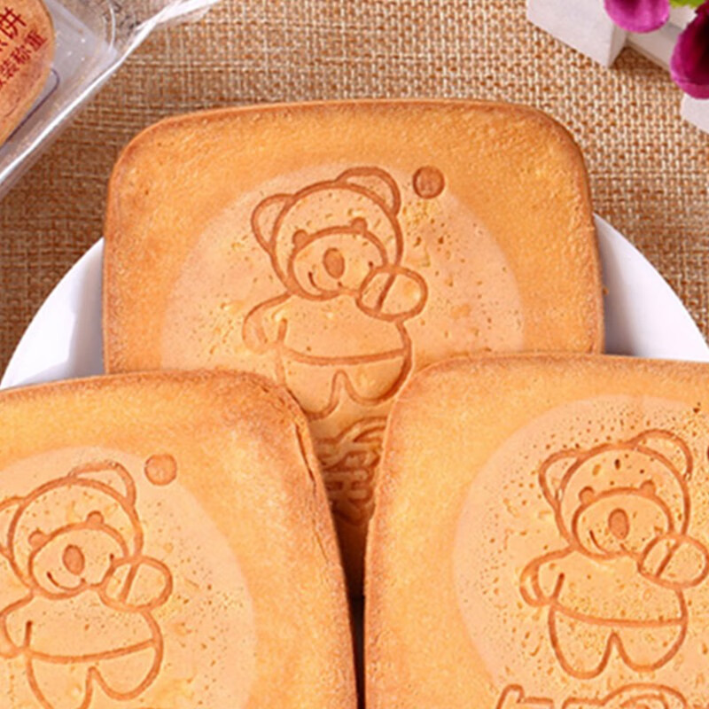 卡宾熊活动1蜜松煎饼386g小熊饼干休闲零食饼薄脆饼干蜜松鸡蛋煎饼整箱