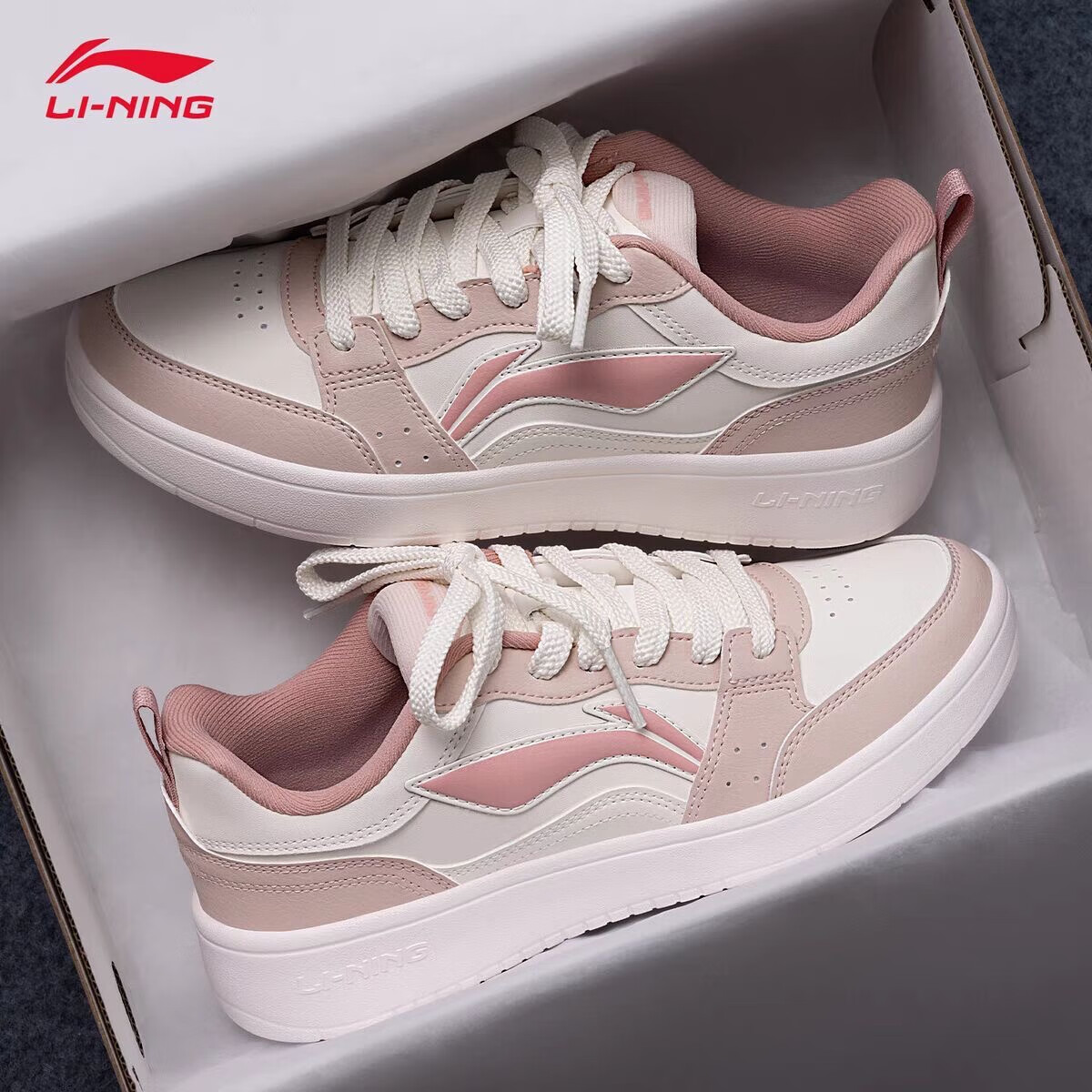 ����ŮЬ���а�ЬԪ�����䴺�＾��Ʒ������Ůʿ��ֵ�ٴ��˶�����Ь�� 168Ԫ