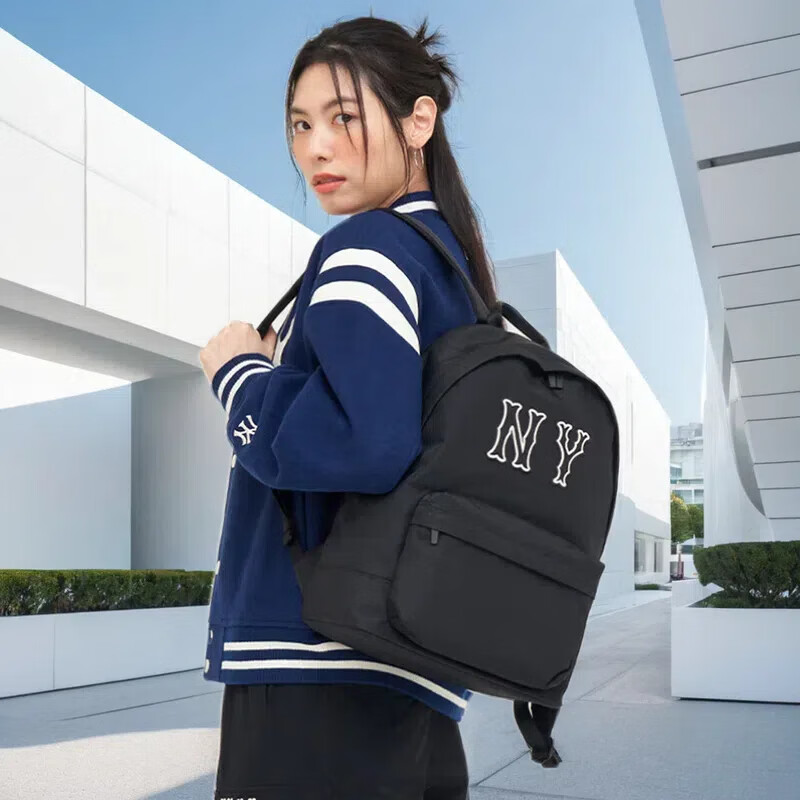 MLB官方 黑色双肩包男女同款复古运动包休闲背包 -生日礼物 纽约洋基队/黑色 F