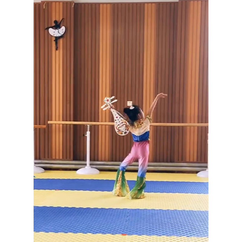 琵琶儿童飞天舞敦煌舞琵琶道具舞台演出道具琵琶定制 55厘米白色凤凰