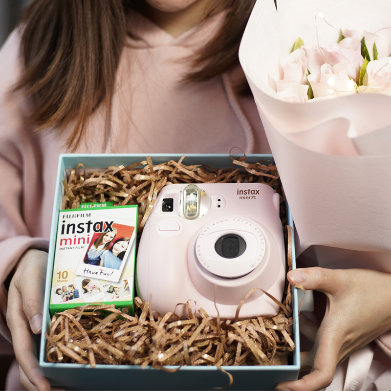 富士instax mini7C相机水蓝色这个是拍了就出照片吗？万一照的不好，能取消吗？