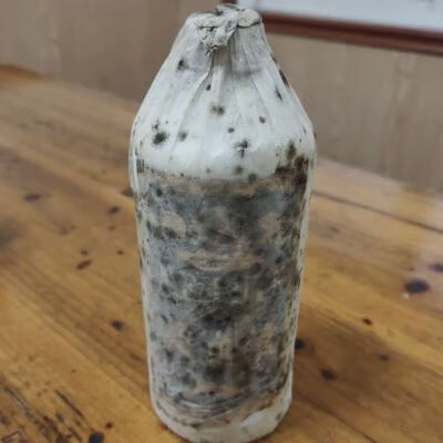 广东名酒 90年梅鹿液 白酒酱香浓郁 珍藏多年的收藏品 广东名酒 90年