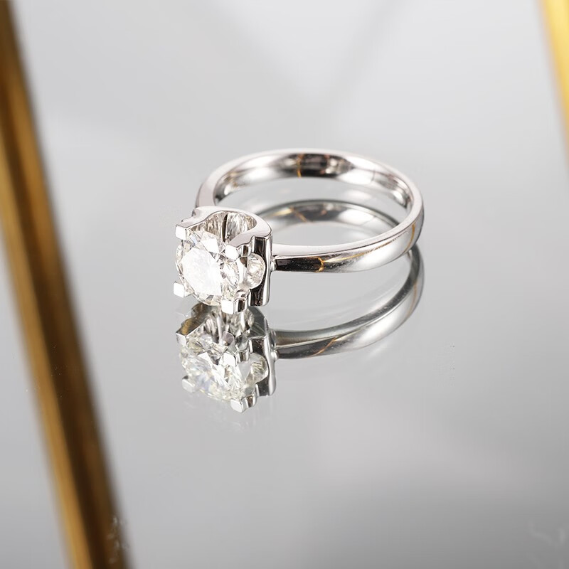 老庙18k金白钻戒眷宠钻石戒指女真钻求婚结婚钻戒女款单戒情人节礼物