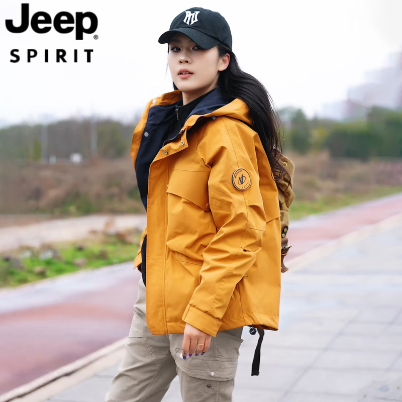 吉普（JEEP）2024春秋情侣款冲锋衣防水连帽休闲百搭男女户外登山防风外套 橙色 M 95-110斤