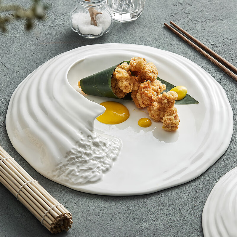 极素海浪意境融合菜餐具陶瓷网红西餐平盘异形酒店高级感冷菜摆盘定制
