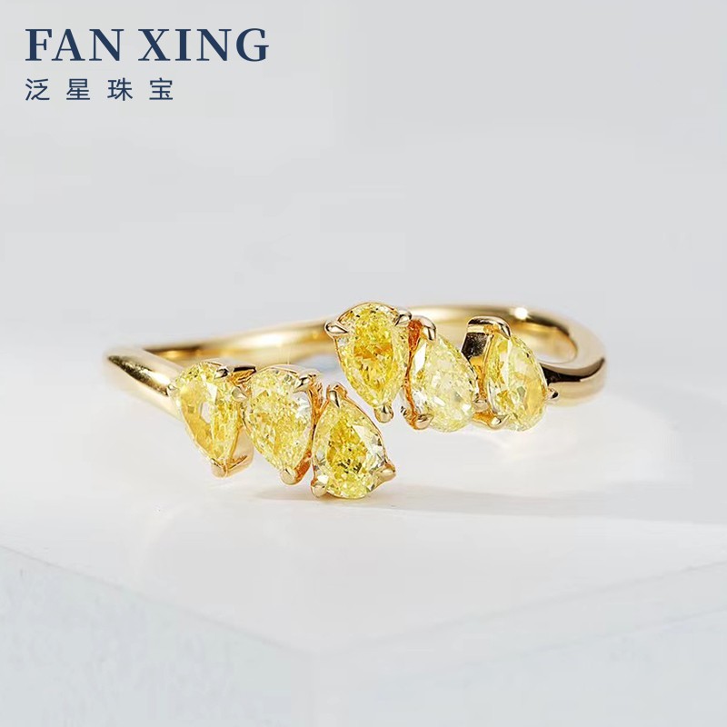 泛星珠宝 黄钻系列黄18k金水滴钻戒钻石戒指排戒排钻戒指 金色乐园 群