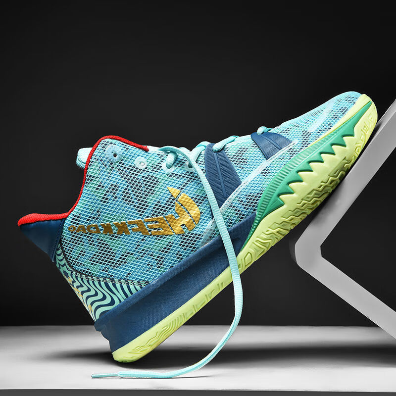 7篮球鞋男鞋6代外星人白黑夜光海绵宝鸳鸯大童 欧文7白黑绿夜光 35