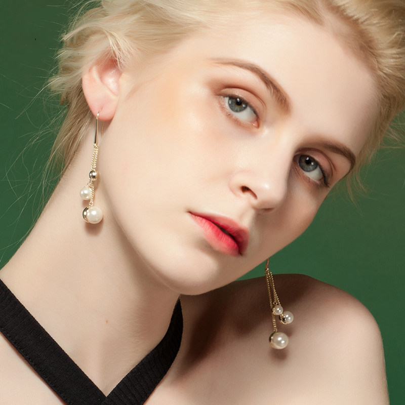 伊黛儿珍珠流苏耳环