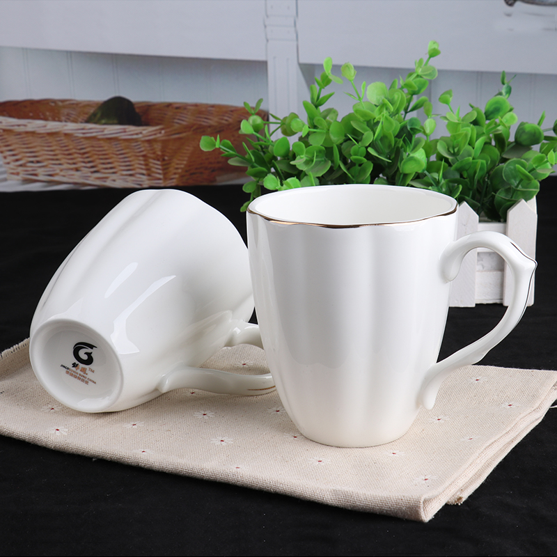 錦鳯锦凤骨瓷咖啡杯碟景德镇欧式简约咖啡套具矮 咖啡杯一杯一碟1勺 金边南瓜杯单只