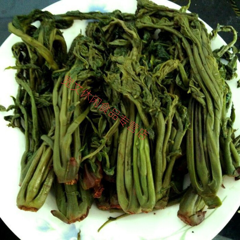山东特产香椿芽咸菜头茬露天野生香椿头春芽菜腌制香椿芽 沂蒙山