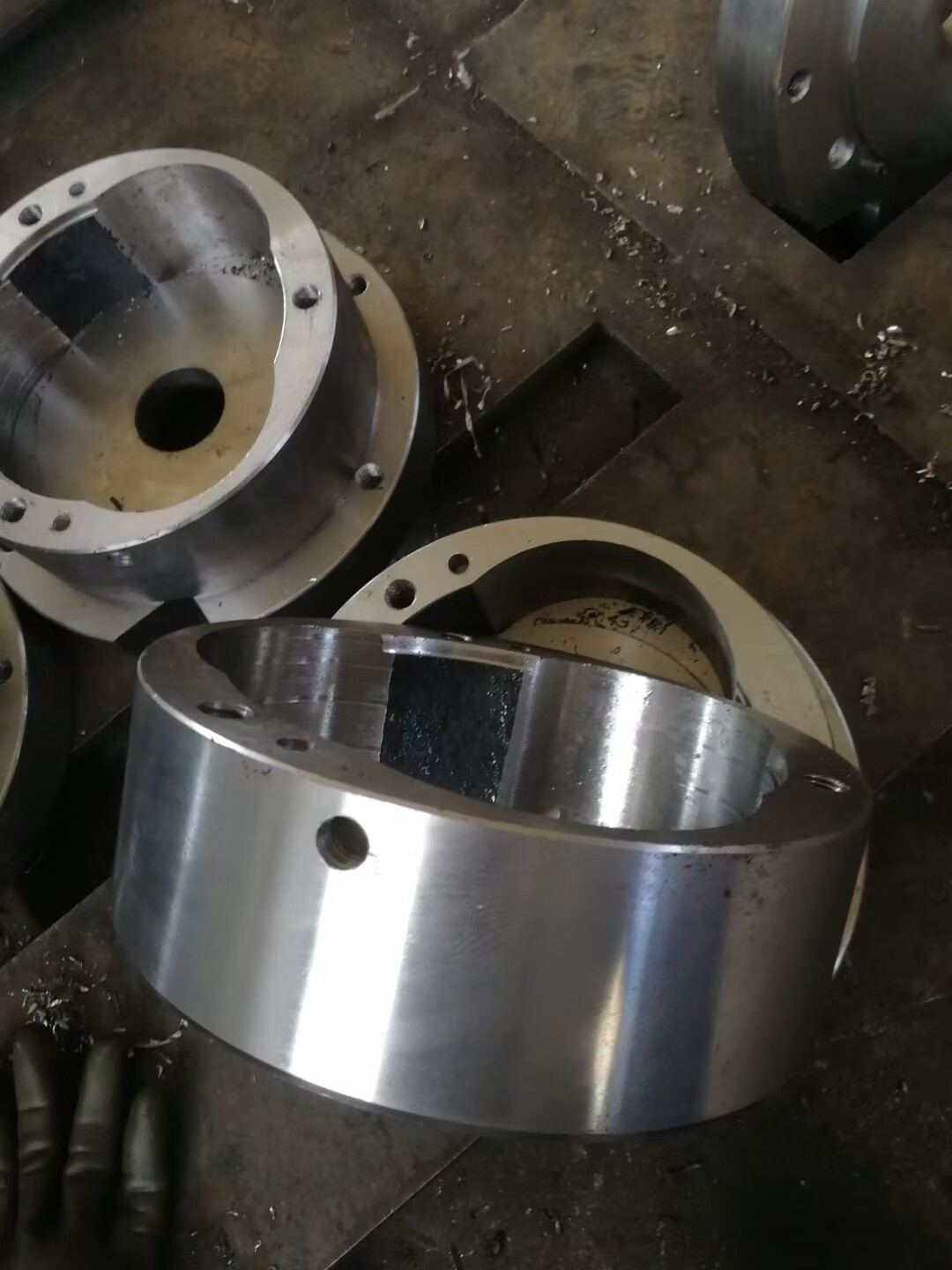 仁聚益钢筋直螺纹剥肋滚丝机套丝机配件车丝机中间套机头大套快升角机