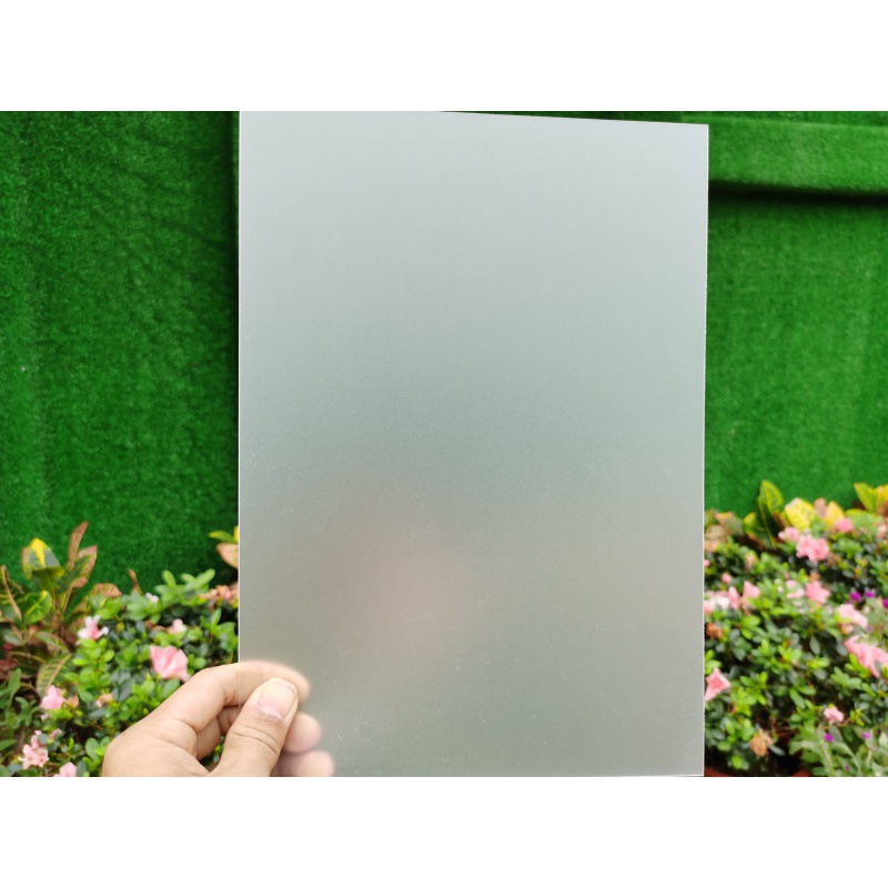 pvc半透磨砂片材 透明塑料硬板 pp黑色白色胶片 彩色薄片 透光板 磨砂