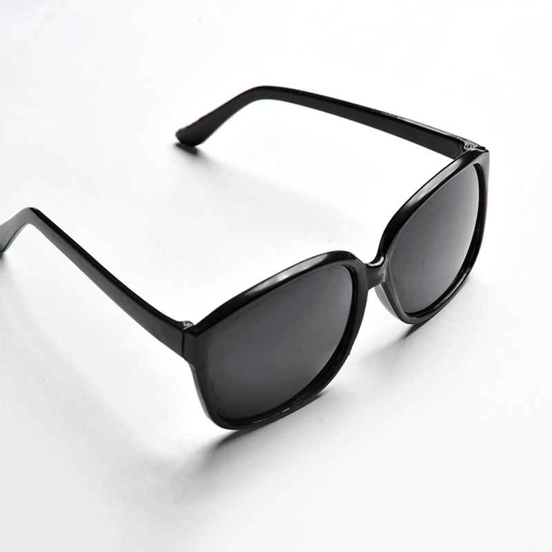 电焊工墨绿眼镜 玻璃镜片平光劳保电焊眼镜防飞溅打磨护眼平光镜 一副