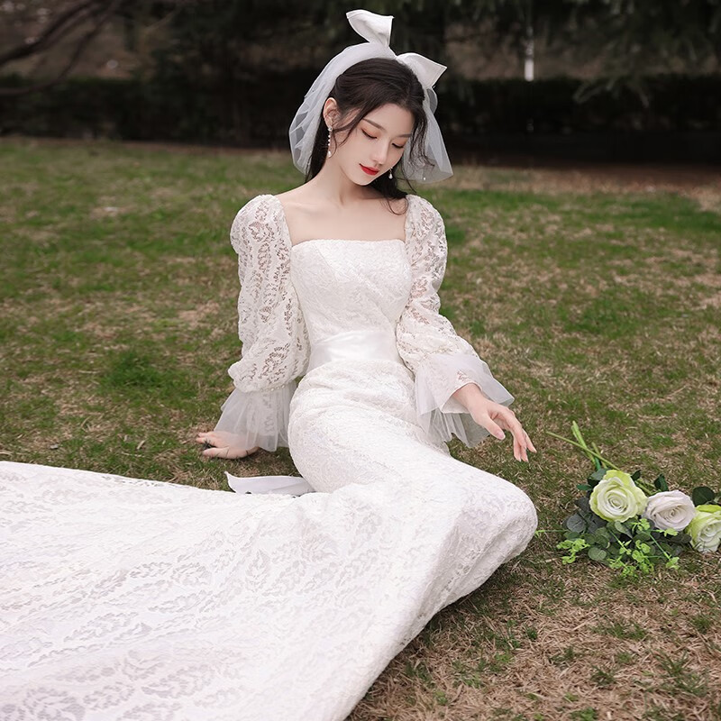 新娘轻婚纱法式鱼尾轻婚纱新娘气质夏季户外设计蕾丝出门纱齐地 白色