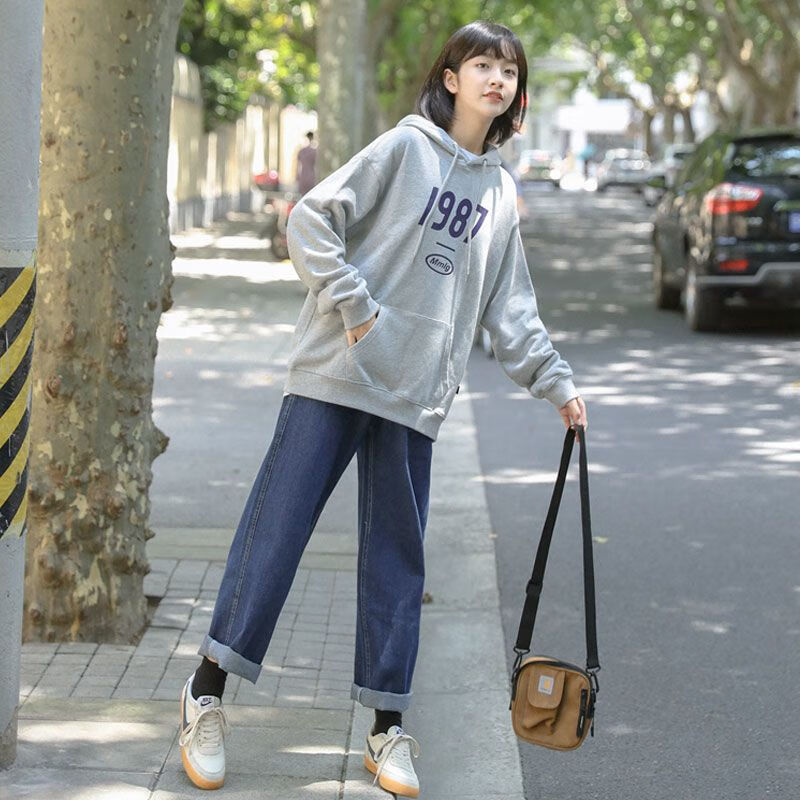 cho女生套装搭配潮流2024年新款春秋季印花连帽卫衣配宽松直筒牛仔裤