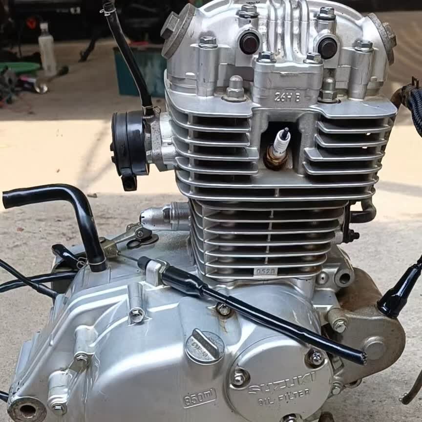 铃木(suzuki)原装拆车件摩托车发动机总成 铃木王机头 125cc 钻豹 gn