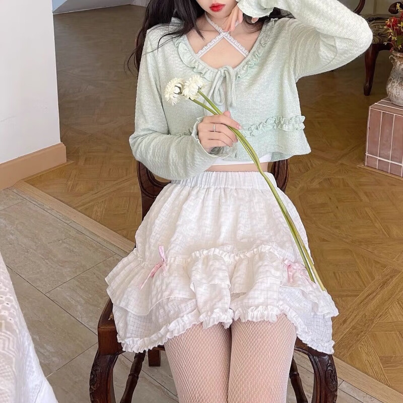 万派摩春夏季日系软妹可爱蝴蝶结木耳边蛋糕裙学生女a字白色纯欲半身