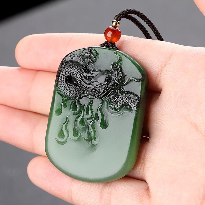 玉籽谣孤品大师工艺和田玉碧玉生肖龙玉吊坠男龙牌飞龙在天玉佩