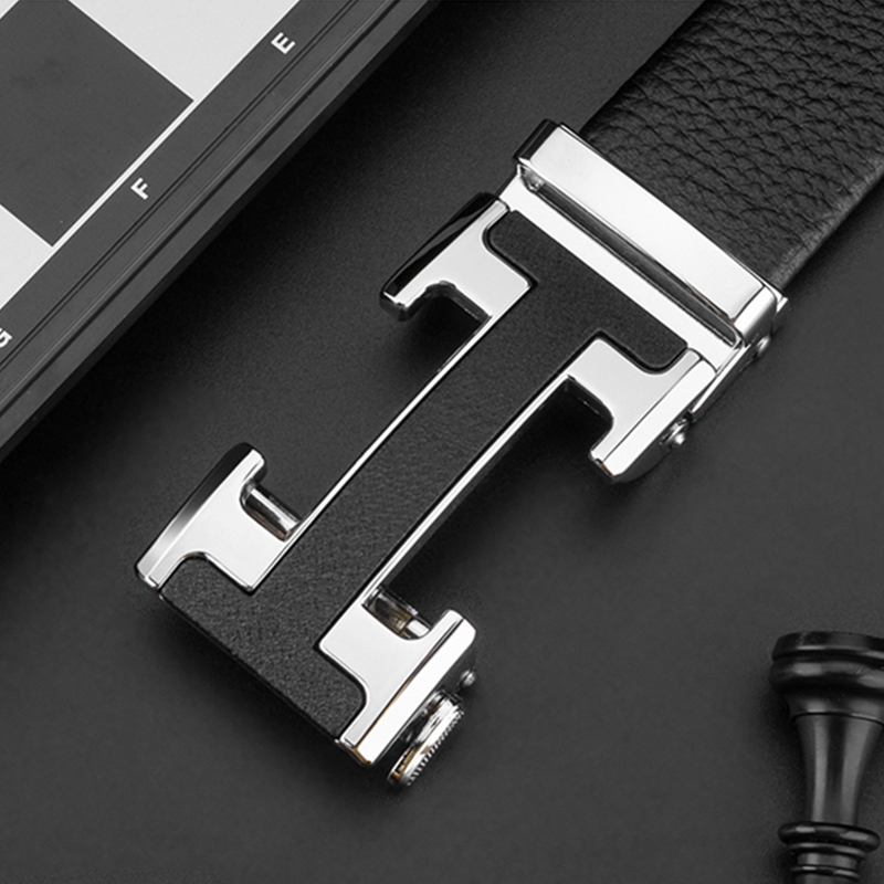 POACY真皮皮带男 头层牛皮男士腰带商务时尚潮H情人节裤带男款送人礼盒 PY24银色磨砂扣头层牛皮 110cm 【裤码33以内】