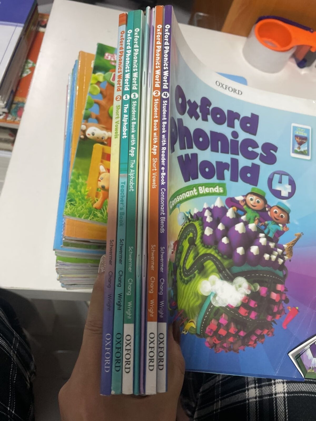 [二手9成新]牛津自然拼读教材 oxford phonics world (7本合)