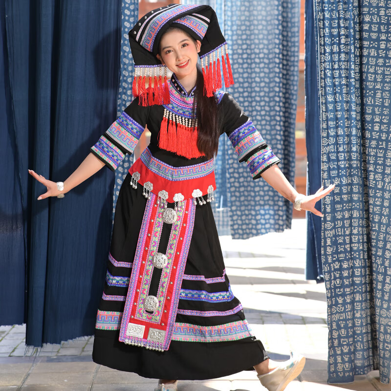 阙珞磐广西三月三壮族女民族演出少数壮锦长裙成人定制 黑色长款带