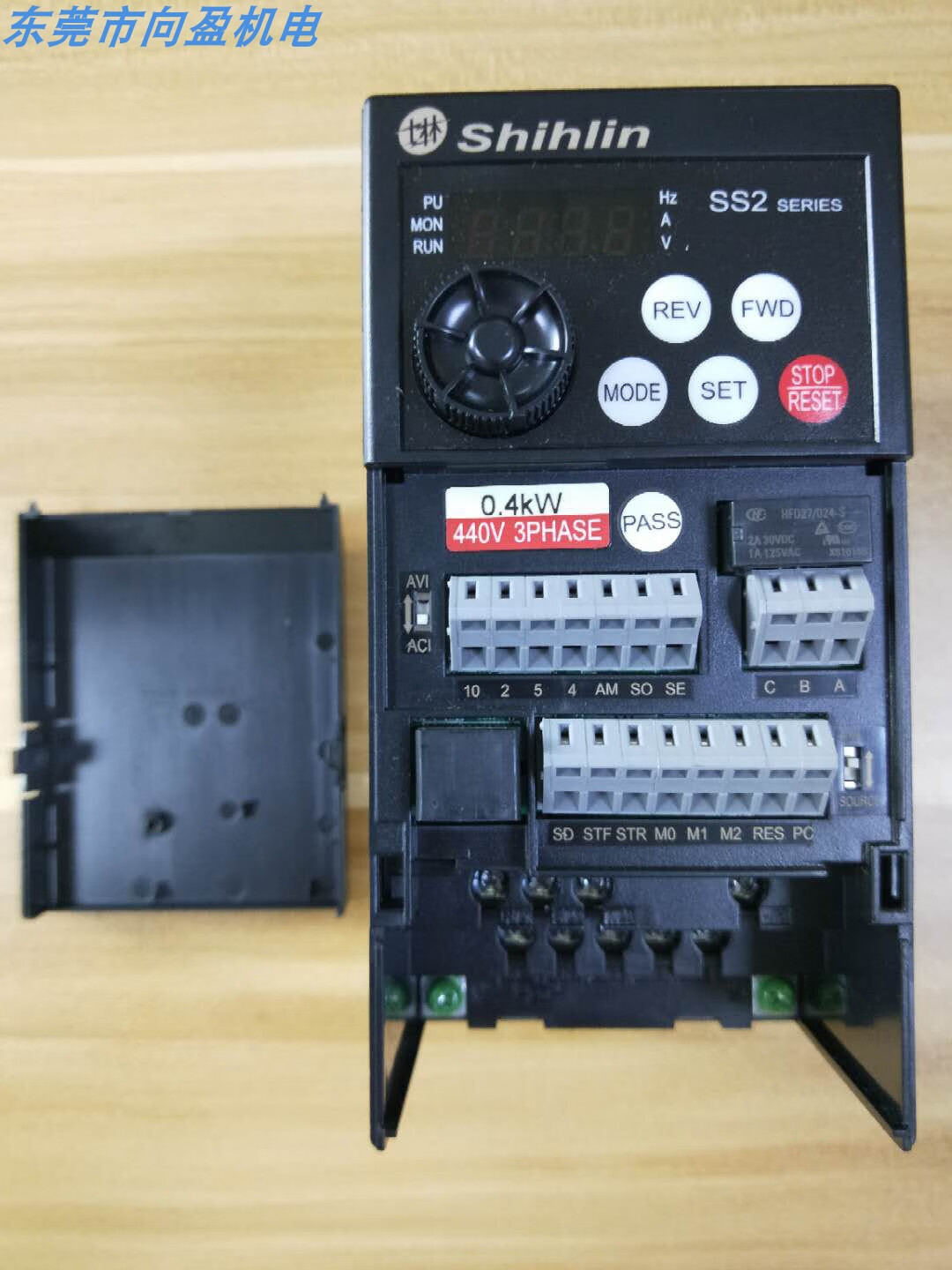 士林变频器ss2-043-0.4k/0.75k/1.5k/2.2k/3.7k/5.5k ss2-043-0.4k