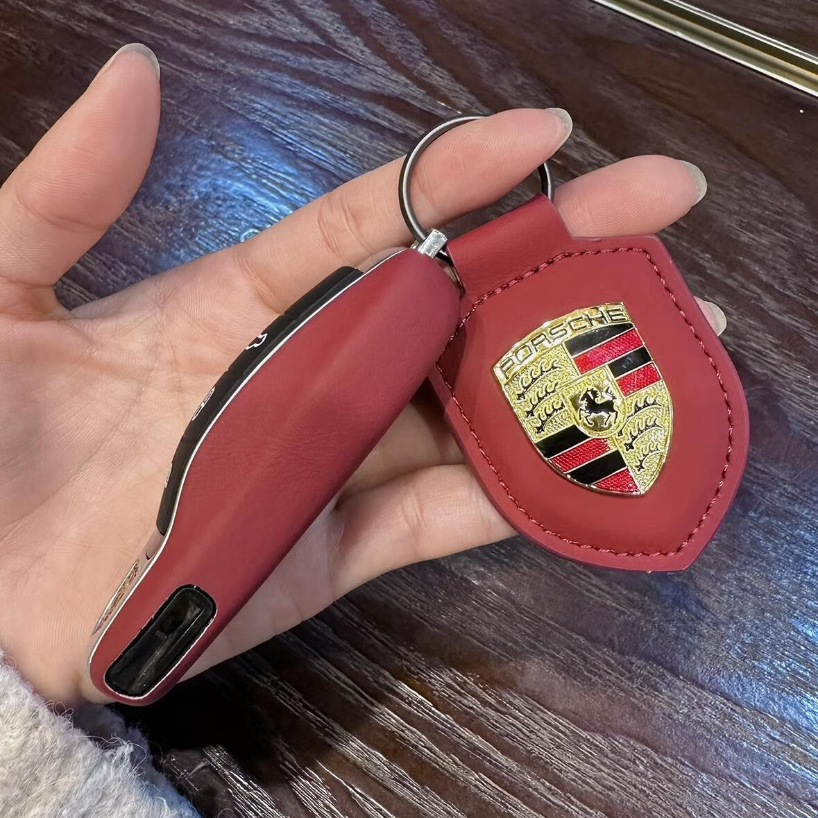 保时捷真皮钥匙壳卡宴911帕拉梅拉taycan钥匙扣718macan波尔多红 a款