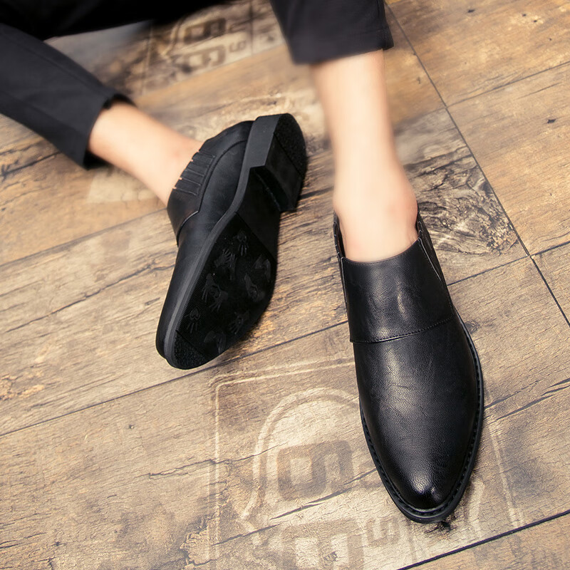 革代(gedai)搭配西裤的男鞋子尖头内增高发型师豆豆鞋夏季透气内增高