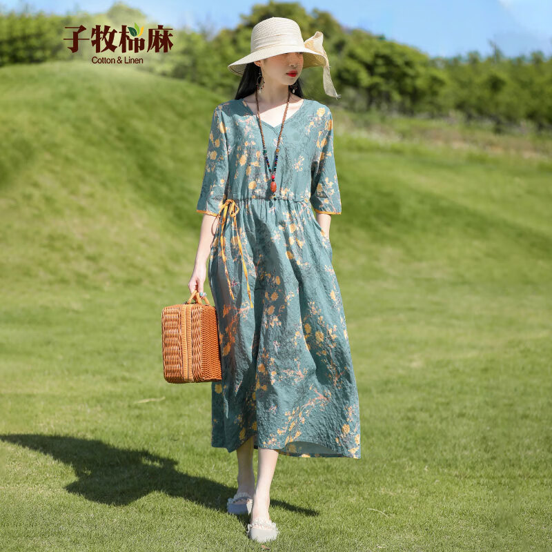 子牧棉麻夏装 女文艺宽松印花腰系绳连衣裙民族风v领长裙8133清45