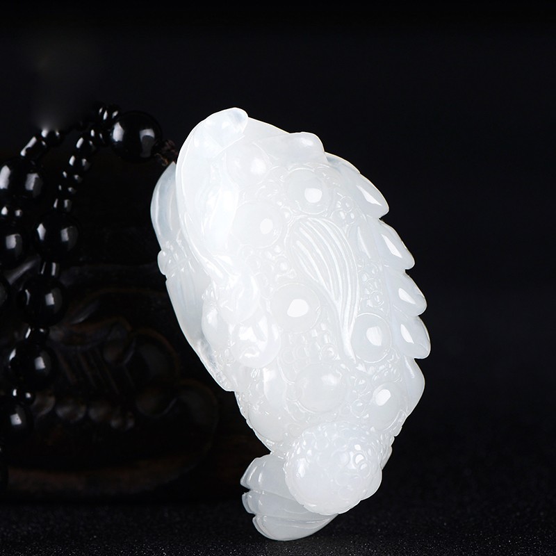 玉蟾蜍吊坠配戴注意事项的简单介绍