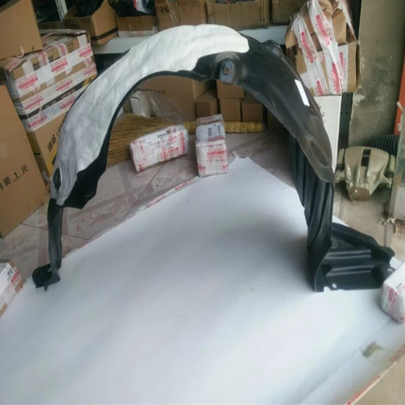 h6 h5  c50 m2 m4 炫丽前轮叶子板内衬挡泥板皮 炫丽前左加棉送卡扣