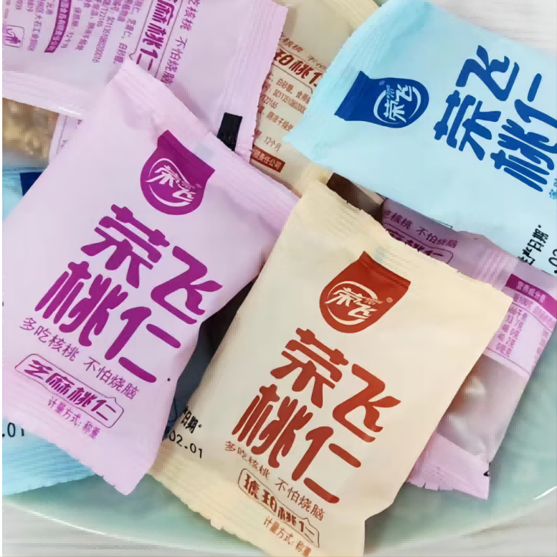 荣飞（rongfei） 广元特产琥珀核桃仁 孕妇儿童办公室休闲零食 散装500g 3种口味混装500g