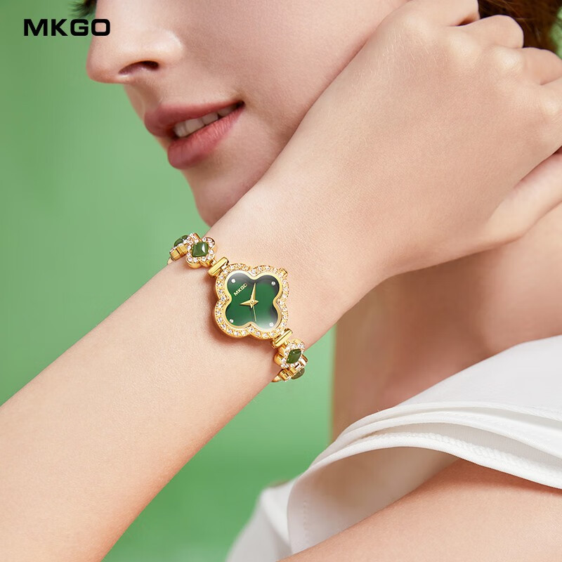mkgo女生手表女幸运四叶草手链表高级感时尚防水小绿表生日礼物送女右