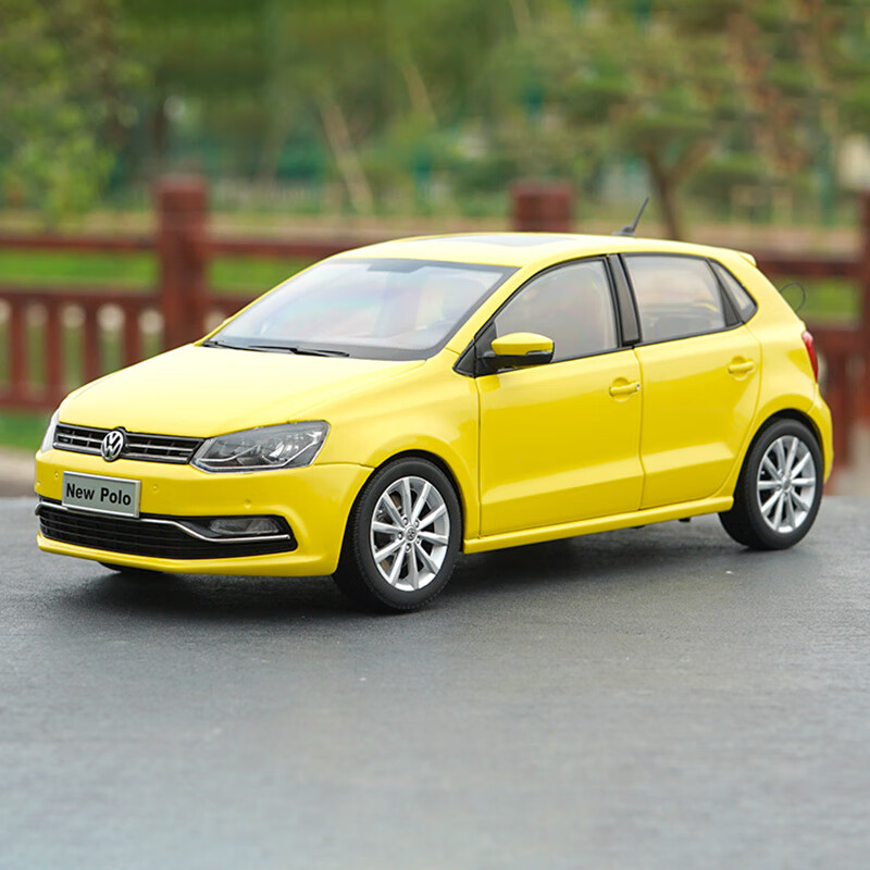 1:18原厂汽车模型 上汽大众波罗系列 cross polo plus gti 劲取仿真