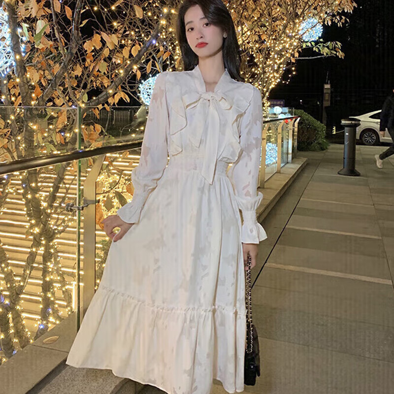 品彩长袖连衣裙女A字裙高腰荷叶边v领蝴蝶结法式松紧腰裙子 PW28L28属于什么档次？